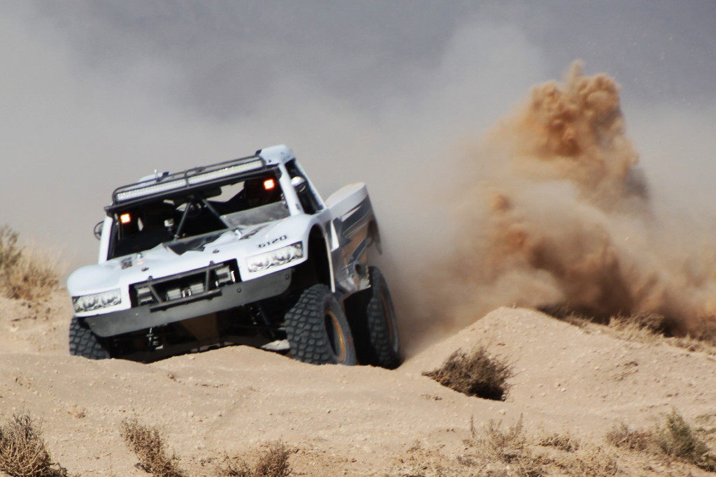 JOHNNY-ANGAL-2016-MINT-400-POLARIS-RZR-6100-GEISER-BROS-6100-TRUCK-008